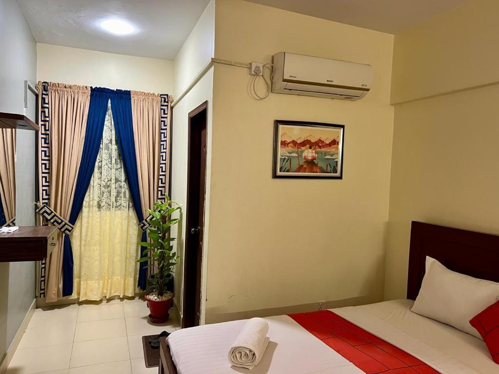Hotel Rooms Dha Karachi Exterior photo